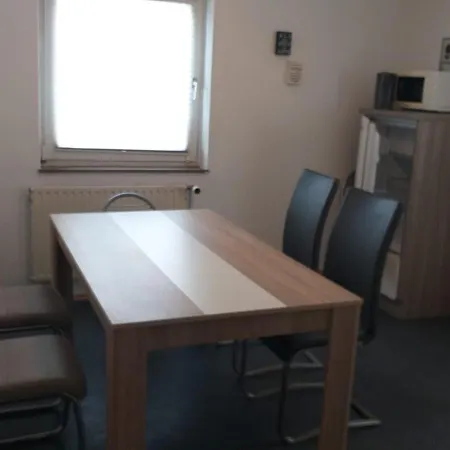Monteurwohnung Fuer Bis Zu 6 Personen Διαμέρισμα *